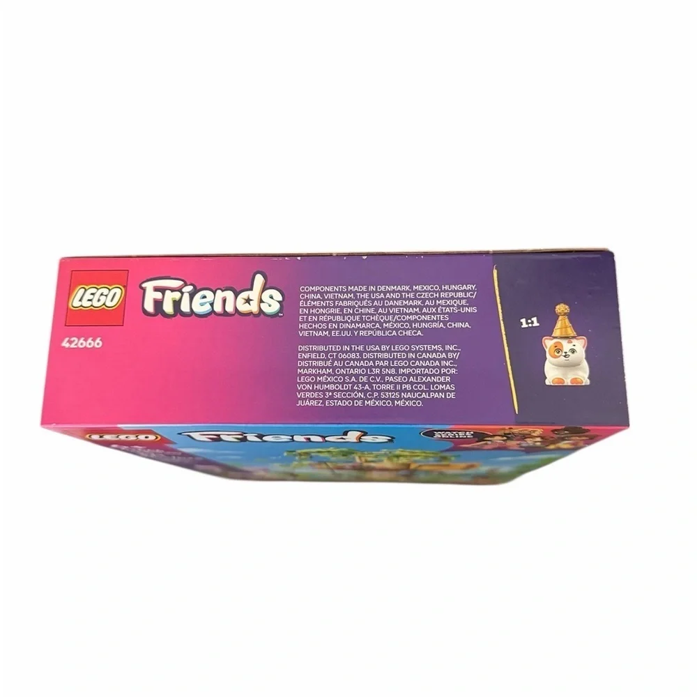 LEGO Friends Cat Birthday Party & Tree House Set 42666 321pcs NWT
